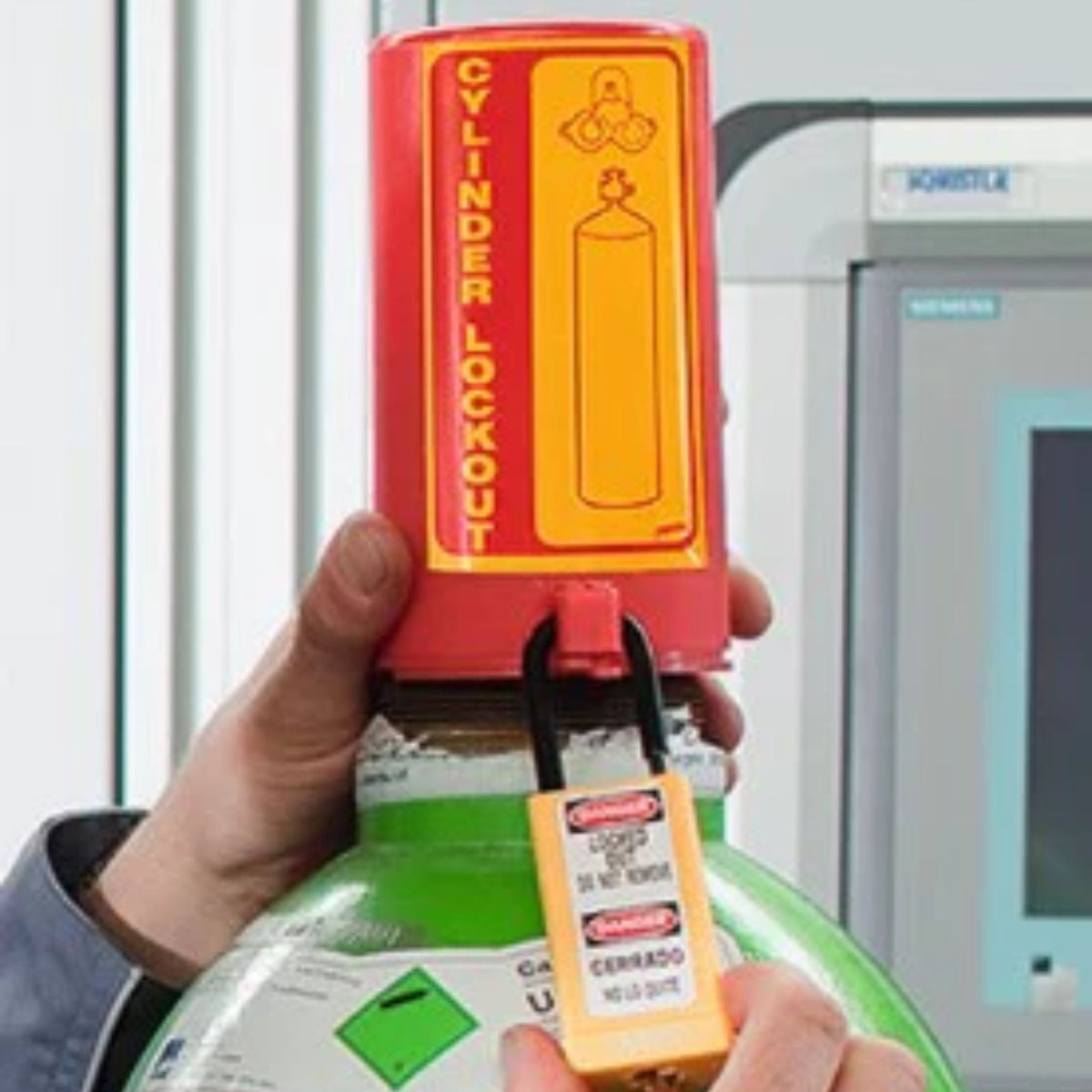 The Abus P606 Gas Cylinder Lockout Blocks Access to Gas Bottles and Connections During Maintenance - The Lock Source