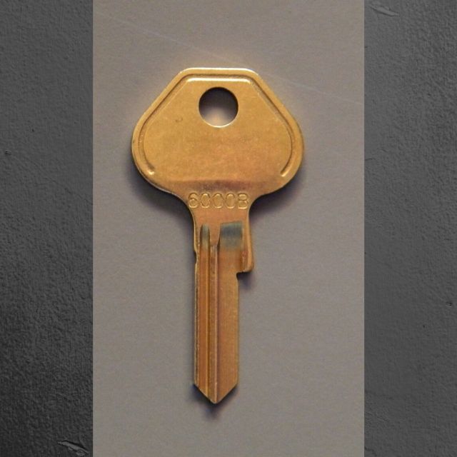 Master Lock K6000-26G816 Cut Key for W6000 Pro Series Padlocks Matched to Existing Keys KA26G816 - The Lock Source